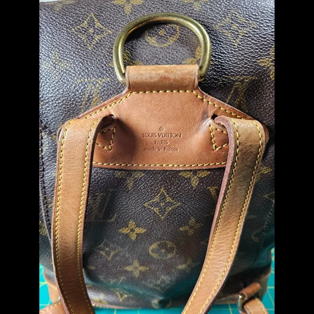 Louis Vuitton Vintage Montsouris Backpack Monogram Canvas MM - Picture 7 of 10